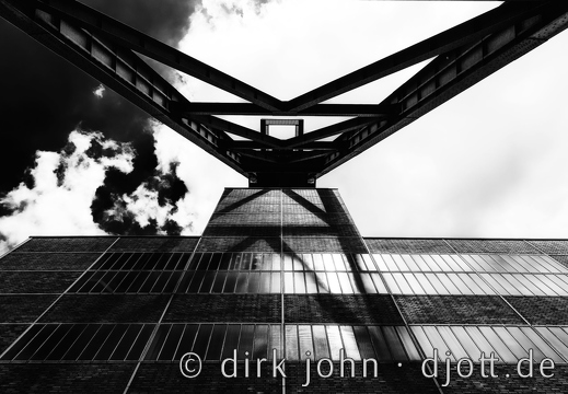 Industrie monochrom